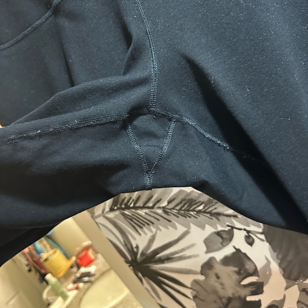 Fabletics PowerHold Black Leggings XL - Picture 3 of 6